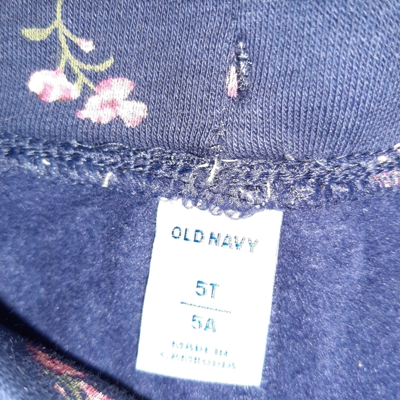 🆕️ Old Navy Floral Sweatpants W/Pockets Girls 5T - Picture 5 of 5